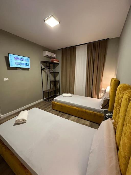 Bejart Apartment 4 Tirana Bagian luar foto