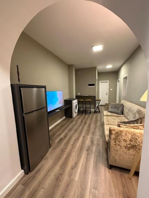 Bejart Apartment 4 Tirana Bagian luar foto