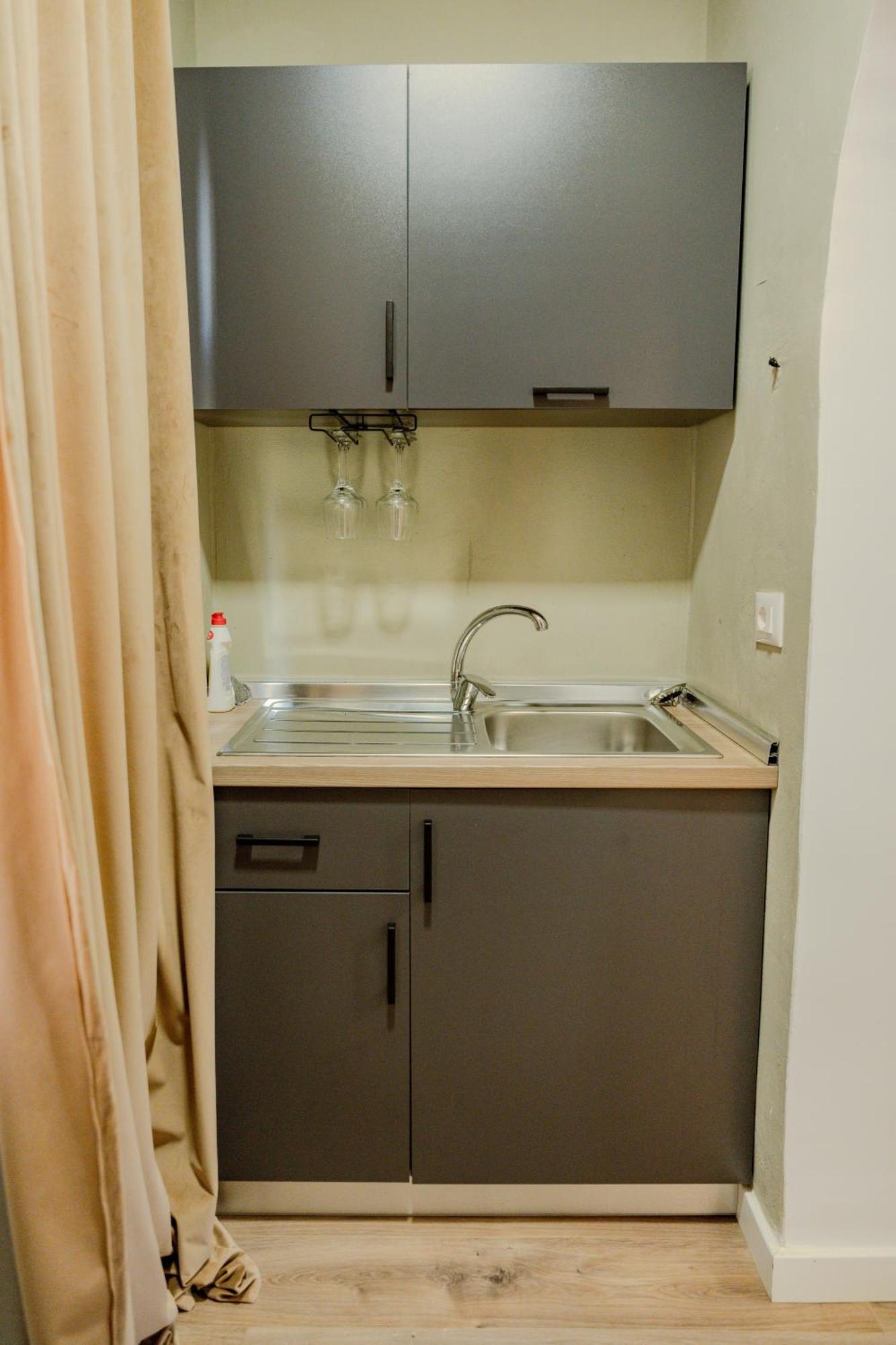 Bejart Apartment 4 Tirana Bagian luar foto