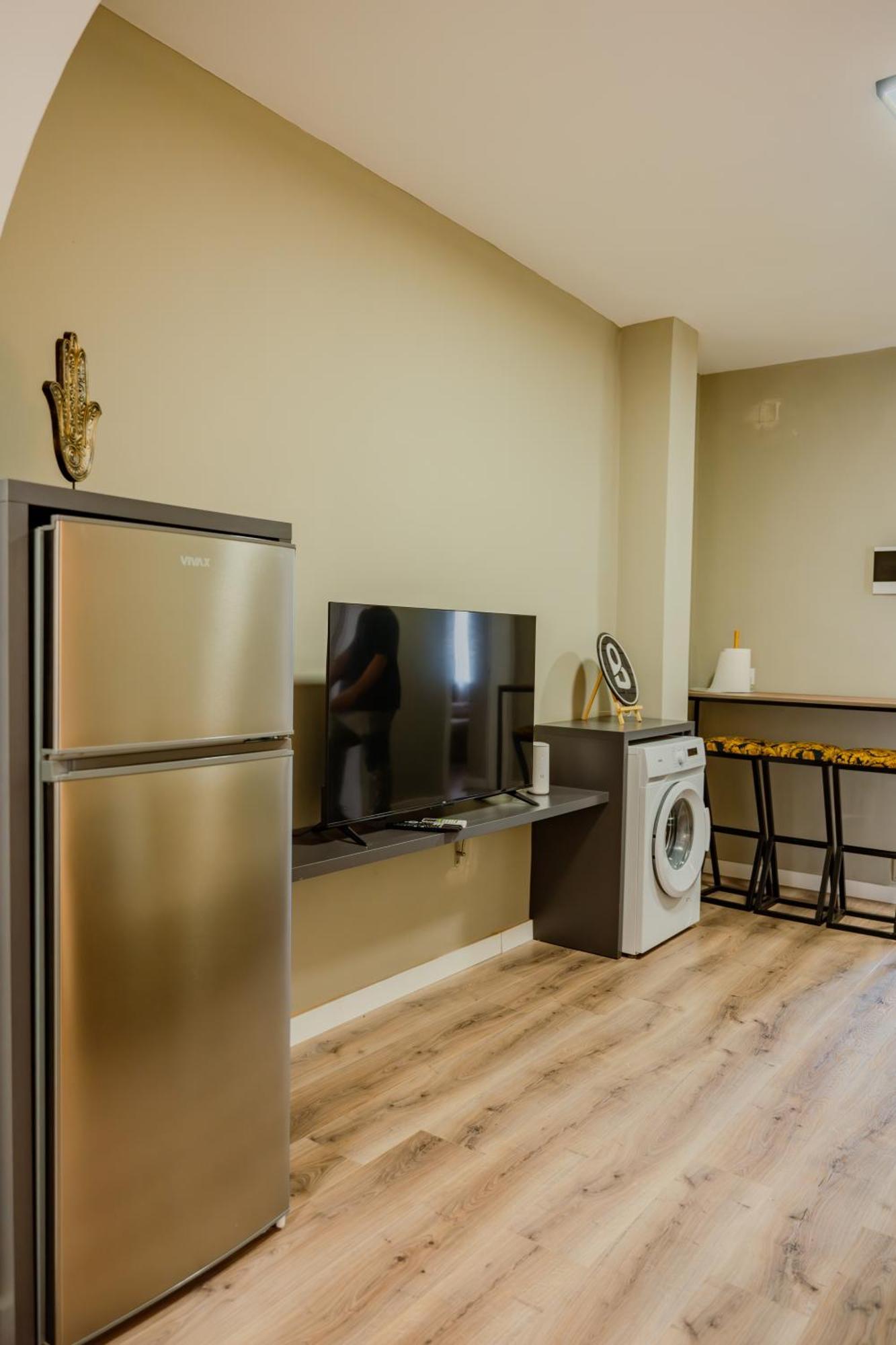 Bejart Apartment 4 Tirana Bagian luar foto